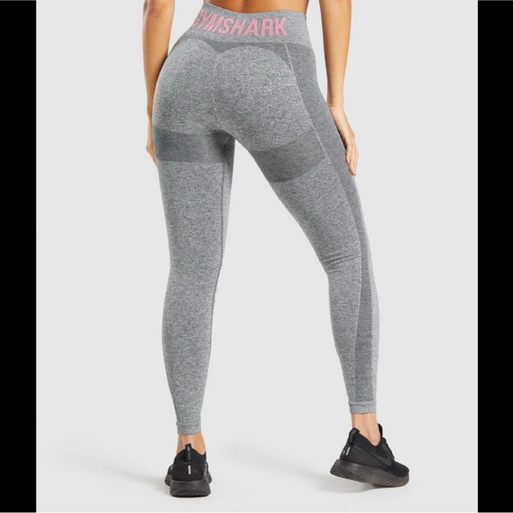 NWT! Gymshark Women's Gray Leggings